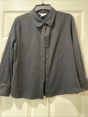 Liz Claiborne Black knit Top M